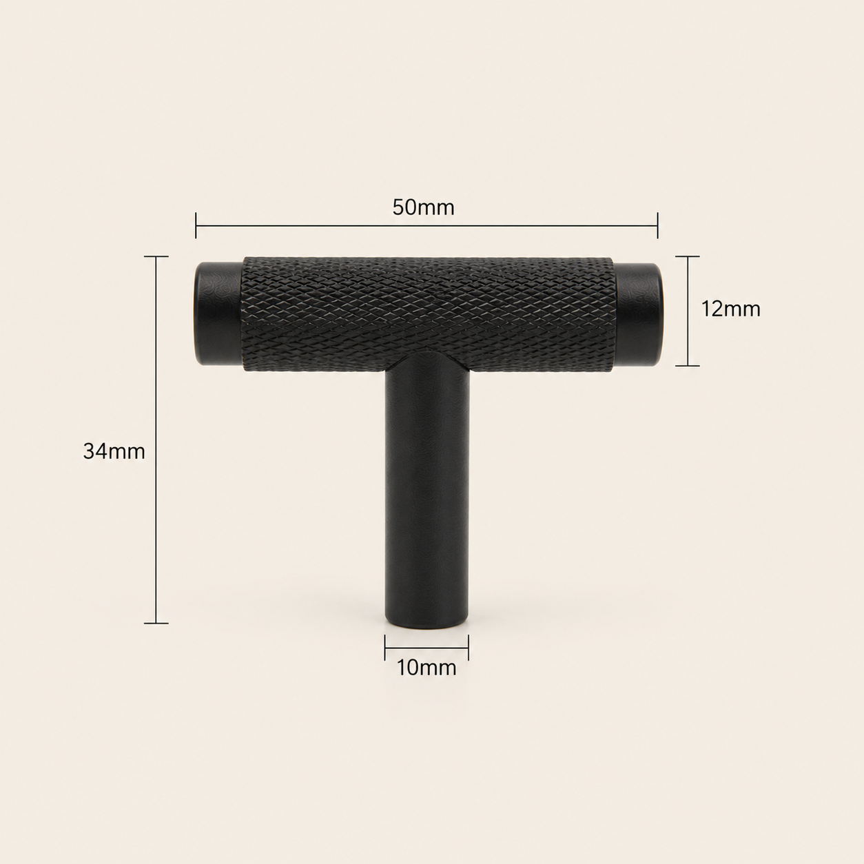 T-knopp i mattsvart – räfflad design
