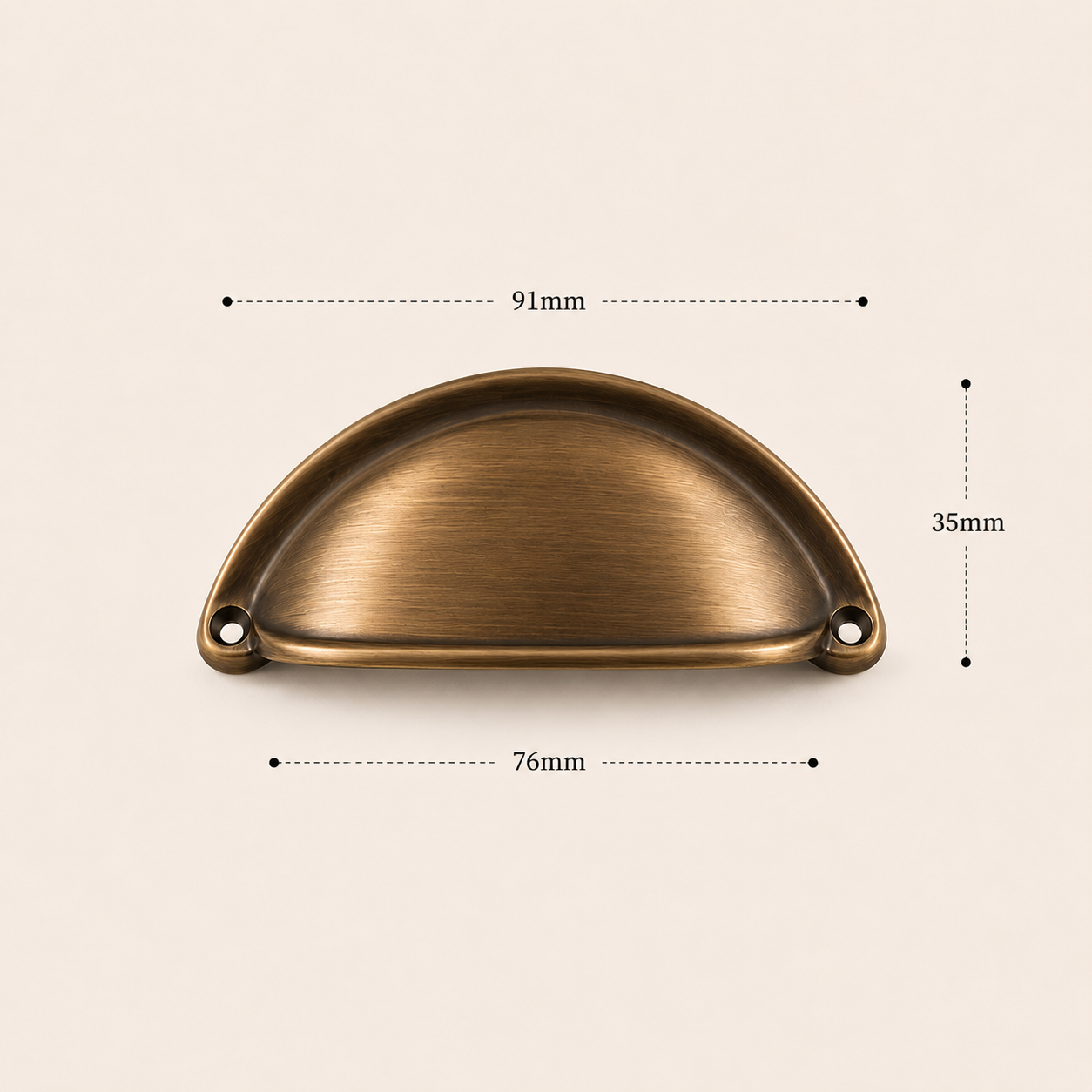 Skålhandtag i brons – klassisk design